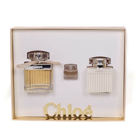 Chloe Signature Women's Gift Set .